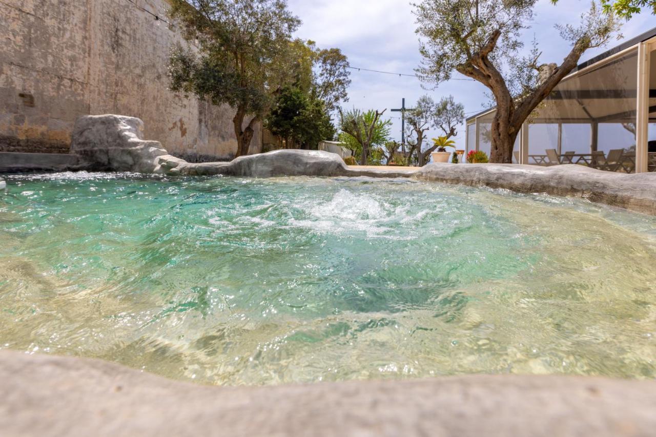 مبيت وإفطار أُجينتو Badia Del Casale المظهر الخارجي الصورة