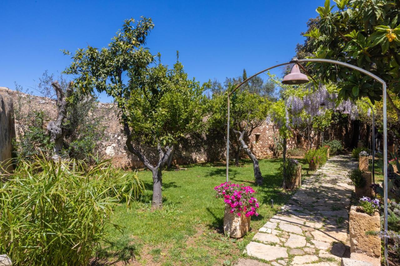 مبيت وإفطار أُجينتو Badia Del Casale المظهر الخارجي الصورة